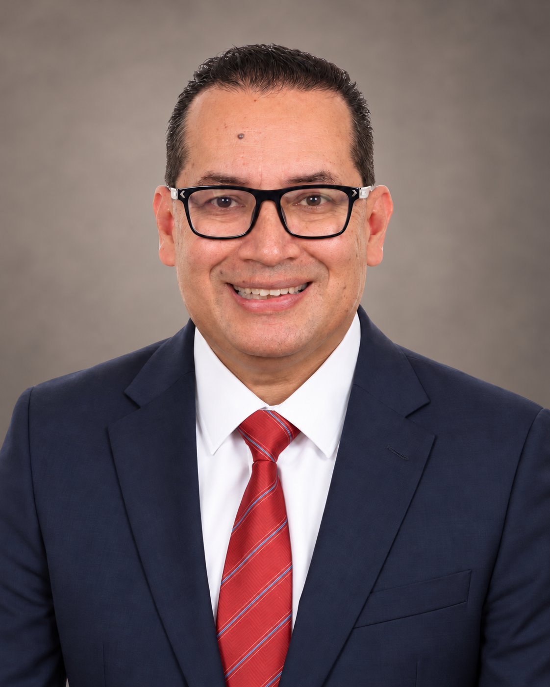 Dr. Héctor Eduardo Dueñas, candidato a la Vicepresidencia del CMIM